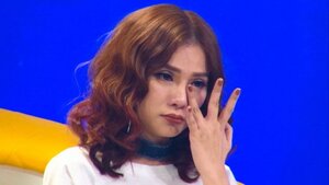 Thu Thủy: Yêu từ năm 18 tuổi và hôn nhân bị ép đến đường cùng