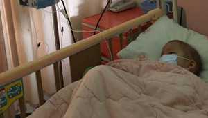 Rớt nước mắt tâm sự của mẹ dành cho con gái 5 tuổi bị ung thư máu