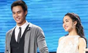 Hòa Minzy tung hết chiêu để song ca cùng học trò Đàm Vĩnh Hưng