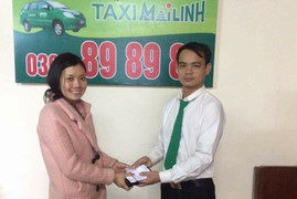 Tài xế taxi Mai Linh trả lại khách 19 chỉ vàng bỏ quên