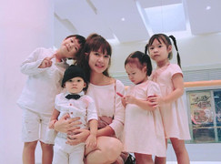 Hot girl Minh Hà, siêu mẫu Ngọc Quyên xử lý rạn da khi mang thai thế nào?