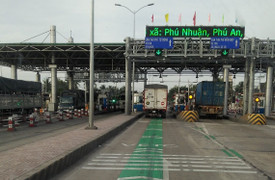 Có tiền lẻ 100 đồng, BOT Cai Lậy vẫn phải xả cửa đến 7 lần