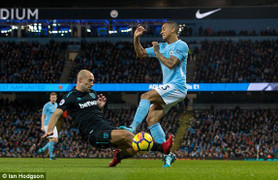 Trực tiếp Man City vs West Ham, Link xem Ngoại hạng Anh 2017 vòng 15