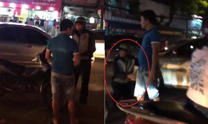 Xôn xao clip va chạm giao thông, tài xế ô tô bắt thanh niên đi xe máy quỳ lạy xin lỗi