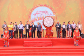 Hơn 20.000 người tham dự Ngày hội Bia Hà Nội 2017