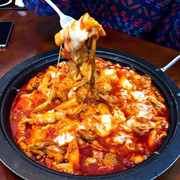 Tất tần tật những món núng nính phô mai, nhìn thôi đã thèm ở quanh Hà Nội