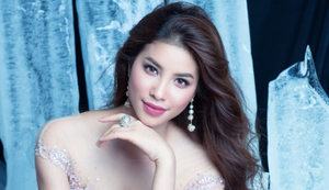 Phạm Hương diện đầm trễ nải khoe đường cong nóng bỏng