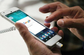 Cái gì không biết cũng hỏi Google, mất trí nhớ lúc nào không hay