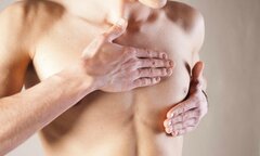 Phẫu thuật khối u ở vú cho người đàn ông 31 tuổi ở Ninh Bình