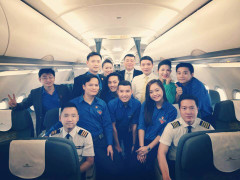 Những thanh niên ưu tú gặp nhau tại chuyến bay đặc biệt