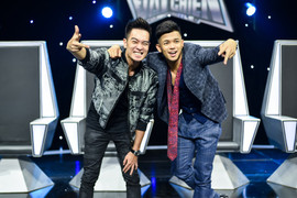 Slim V chứng tỏ đẳng cấp Ảo thuật gia EDM trong 'Sao Đại Chiến'