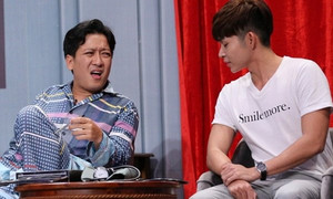 Ơn giời, cậu đây rồi: Jun Phạm ép Trường Giang uống nước sơn trên sân khấu