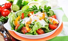 Học hỏi bí kíp giảm cân và duy trì vóc dáng nhờ ăn chay của sao Việt