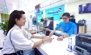 VietinBank ưu đãi 'Mở thẻ JCB - Tặng vali'
