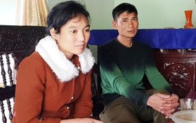 Người phụ nữ trở về nhà sau 7 năm nghi bị bán sang Trung Quốc