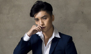 Quý Ròm 'Kính vạn hoa': Tôi muốn lấy lại những điều lẽ ra phải thuộc về mình