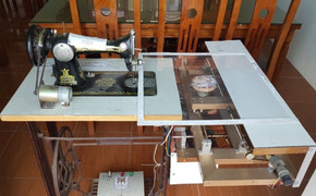 2 nữ sinh Yên Bái khiến nhiều người thán phục với sáng chế 'chiếc máy may đặc biệt'