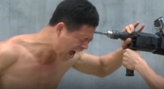 Video: Rợn người xem võ sư Thiếu Lâm cho máy khoan khoan thẳng vào đầu