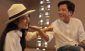 Giữa tin đồn chia tay bạn gái, Trường Giang thân thiết, tận tình hướng dẫn Tố My