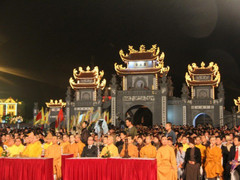 Quảng Ninh thu phí tham quan Yên Tử từ 1/1/2018