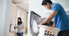 Khoa học chứng minh: Bố chăm làm việc nhà, con thông minh gấp 3 lần