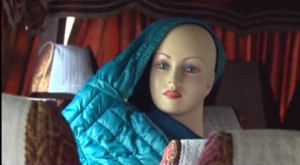 Tội phạm dùng ma-nơ-canh giả làm khách, chở hàng lậu