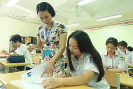 Đề thi học kỳ 1 lớp 12 môn Toán năm 2017 tại Hà Nội