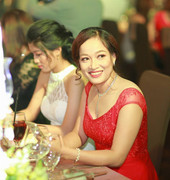 Choáng với màn 'vịt hóa thiên nga' của mẹ bỉm sữa, giảm 10kg trong 3 tháng