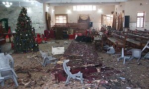 Đánh bom tự sát ở nhà thờ trước lễ Giáng sinh, hàng chục người thương vong