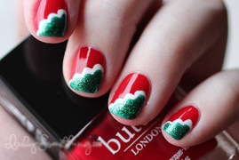 Những mẫu nail siêu đẹp dịp Noel khiến ai cũng phải ngoái nhìn
