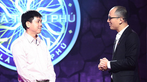 Video: Nhà báo Phan Đăng trong buổi ghi hình số đầu tiên 'Ai là triệu phú' 2018