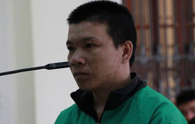 Nhậu say xin ngủ nhờ, nam thanh niên bịt miệng hiếp dâm bé gái 13 tuổi