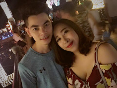 Mẹ bỉm sữa khiến chị em 'phát hờn' vì 8 năm lấy chồng chưa phải cầm chổi quét nhà