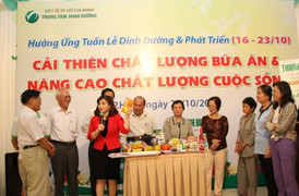 Cùng nỗ lực ngăn chặn tình trạng thiếu i-ốt tại Việt Nam