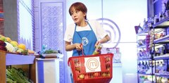Bị giao vai trò phụ bếp, An Nguy vẫn vui vẻ thực hiện nhiệm vụ