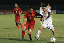 Tỏa sáng cùng quân bầu Đức, sao trẻ SLNA được gọi lên U23 Việt Nam
