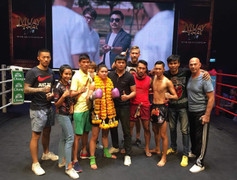 Tuyển muay TP.HCM thắng lợi tuyệt đối ngay trên đất Thái Lan