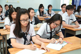 Đề thi Sử học kỳ 1 lớp 12 năm 2017 tại Bắc Giang