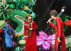 Giang Hồng Ngọc hoá bà già làm sui gia với Đào Bá Lộc