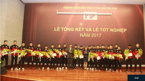 Quân nhà tỷ phú Phạm Nhật Vượng ồ ạt lên V-League