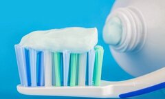 Bóc mẽ sự thật đằng sau 5 phương pháp chăm sóc răng đang được tung hô 'rần rần'