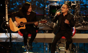 Khán giả xúc động với những kỉ niệm về Trần Lập trong đêm nhạc Bức Tường