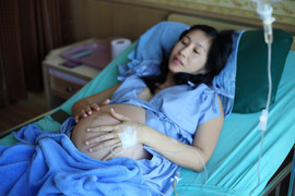 Tâm sự nhói lòng của mẹ bầu dự sinh đúng dịp Tết