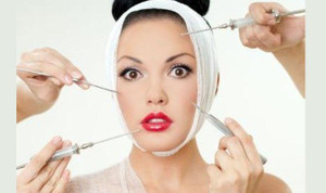 Cô gái vĩnh viễn không thể nhắm mắt sau khi cắt mí làm đẹp