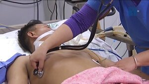 Nhập viện vì uống 1,5 lít rượu mừng năm mới