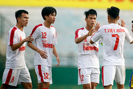 Vừa trở lại Việt Nam, HLV HAGL quyết ngay tương lai 'tài năng triển vọng thế giới’ nhà bầu Đức