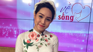 MC Trúc Mai gây bất ngờ trong ngày đầu lên sóng VTC9