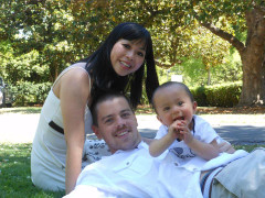 Mẹ Việt lấy chồng Mỹ: 'Mỗi lần cãi vã, đa số là mình hét, anh ấy im lặng'