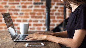 Không phải tập thể dục, sử dụng email mới là cách hiệu quả giúp bạn giảm căng thẳng