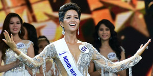 Tân Hoa hậu Hoàn vũ H'Hen Niê: 'Vương miện như ngọn hải đăng dẫn lối'
